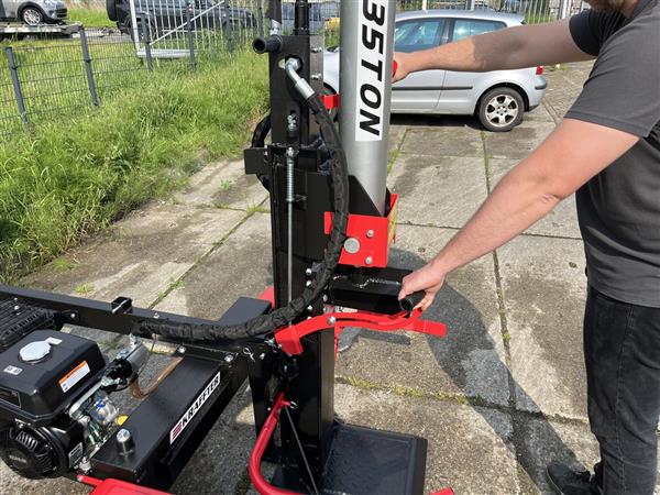 Grote foto kraffter 35t houtklover kohler 277cc verticaal agrarisch mechanisatie