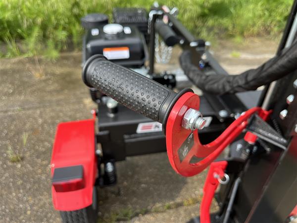 Grote foto kraffter 35t houtklover kohler 277cc verticaal agrarisch mechanisatie