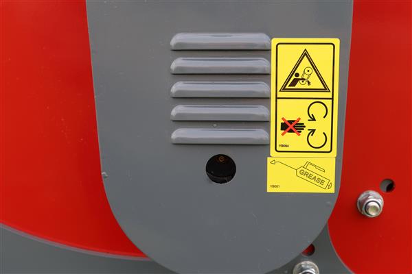 Grote foto kraffter klepelmaaier compact 175 hamer klepels agrarisch mechanisatie