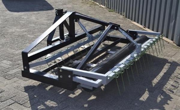 Grote foto kraffter bodemvlakker spoorvolgend 220 agrarisch mechanisatie