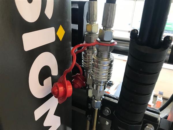 Grote foto sigma heftruck mitsubishi diesel 3.5t agrarisch mechanisatie