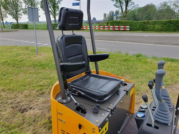 Grote foto sigma mini graafmachine sg 10 980kg minigraver graafkraan agrarisch mechanisatie