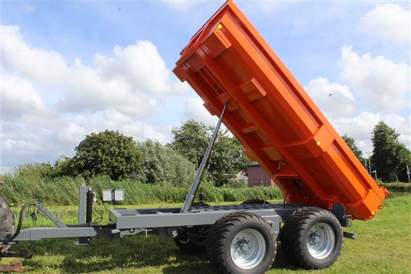 Grote foto laumetris ptl 8s zandkipper agrarisch mechanisatie