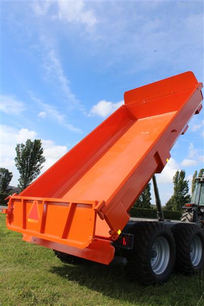 Grote foto laumetris ptl 8s zandkipper agrarisch mechanisatie