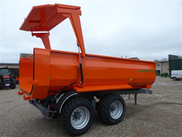 Grote foto laumetris ptl 10 landbouwkipper agrarisch mechanisatie