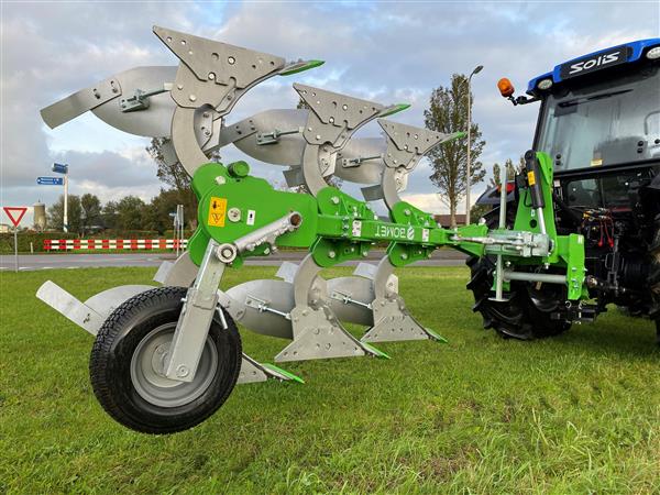 Grote foto bomet wentelploeg leo u063 snijbreedte 25 30 35cm agrarisch mechanisatie
