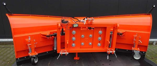 Grote foto hs sneeuwschuif knik 2.60 3.00m hydraulisch verstelbaar 3 punt en euro aankoppeling agrarisch mechanisatie