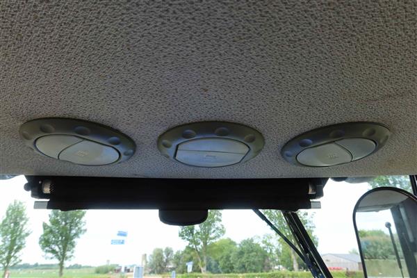 Grote foto solis 75 4wd smalspoor export agrarisch tractoren