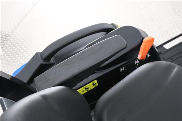 Grote foto solis 26 4wd hydrostaat agrarisch tractoren