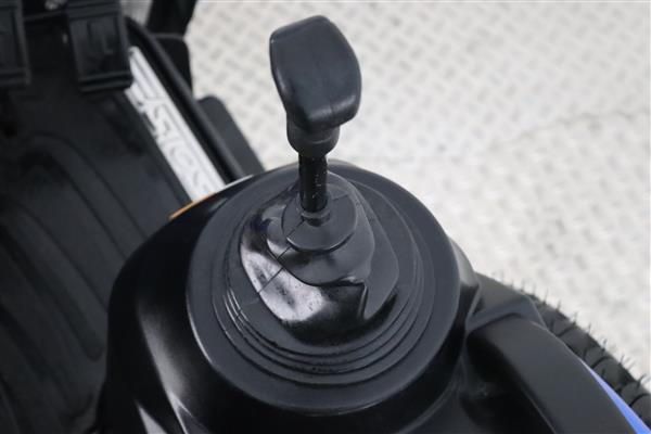 Grote foto solis 26 4wd hydrostaat agrarisch tractoren