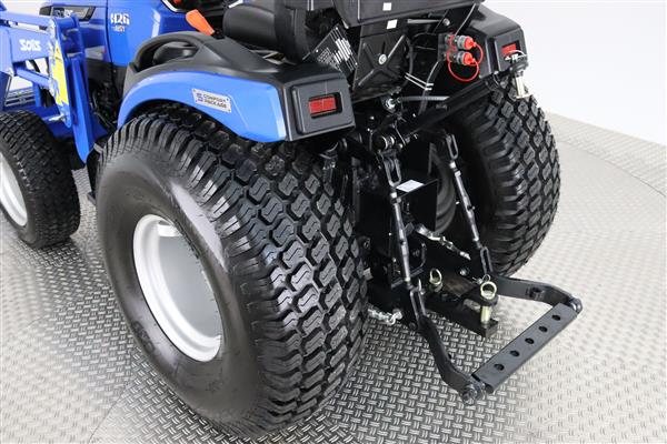 Grote foto solis 26 4wd hydrostaat agrarisch tractoren