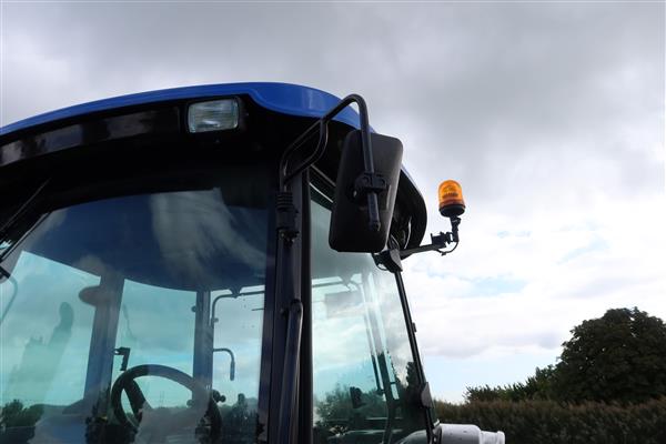 Grote foto solis 60 4wd cabine agrarisch tractoren