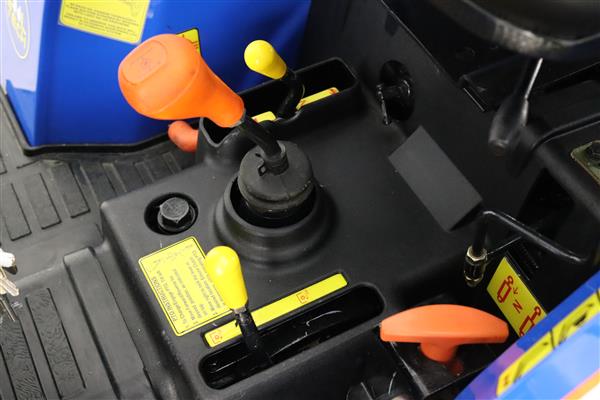 Grote foto solis 26 4wd agrarisch tractoren