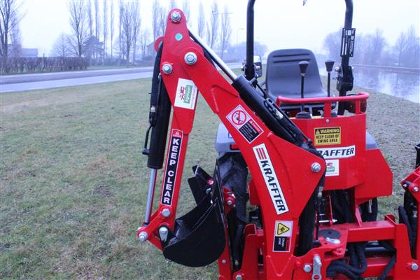 Grote foto kraffter graafkraan vast 225 agrarisch mechanisatie