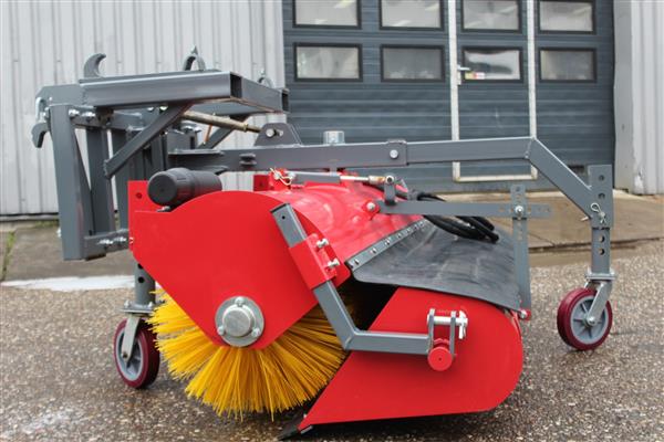 Grote foto kraffter veegmachine 2.00m doe het zelf en verbouw gereedschappen en machines