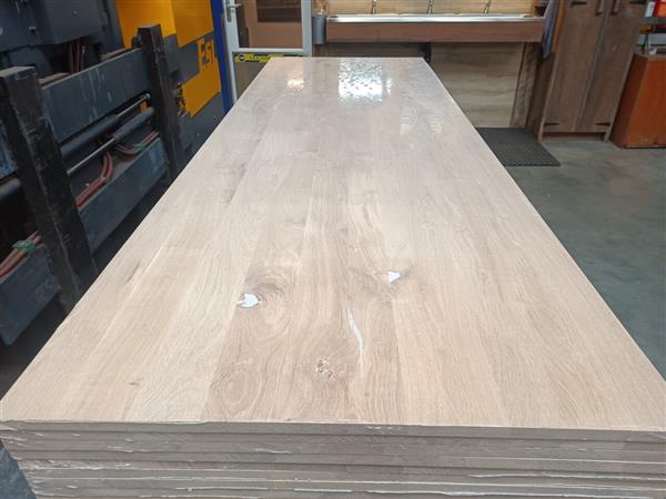 Grote foto 18 mm eikenmeubelpaneel 800x2400mm doe het zelf en verbouw hout en planken