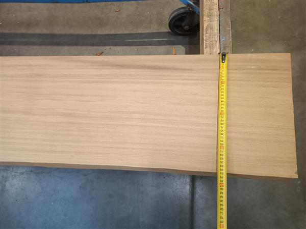 Grote foto 61 mm iroko schaaldeel w26 250cm 36 36 37cm doe het zelf en verbouw hout en planken