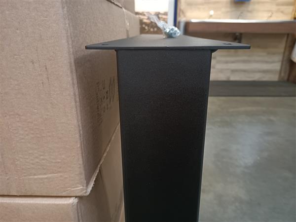 Grote foto zwarte u poten gepoedercoate koker 10x10cm doe het zelf en verbouw hout en planken