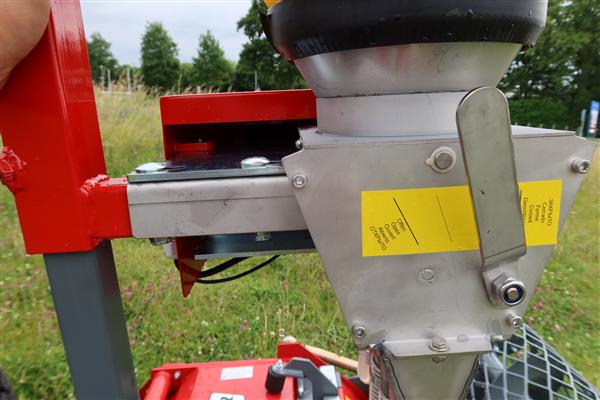Grote foto kraffter overtopfrees 105 agrarisch mechanisatie