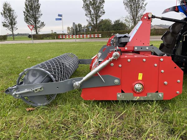 Grote foto kraffter overtopfrees 105 agrarisch mechanisatie