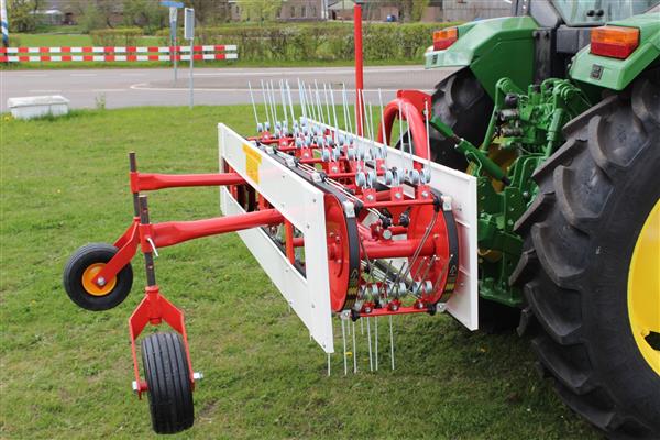 Grote foto kraffter bandhooier agrarisch mechanisatie