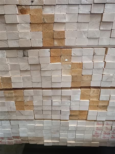 Grote foto 45x70mm 120cm vuren stophout pallet 385st doe het zelf en verbouw hout en planken