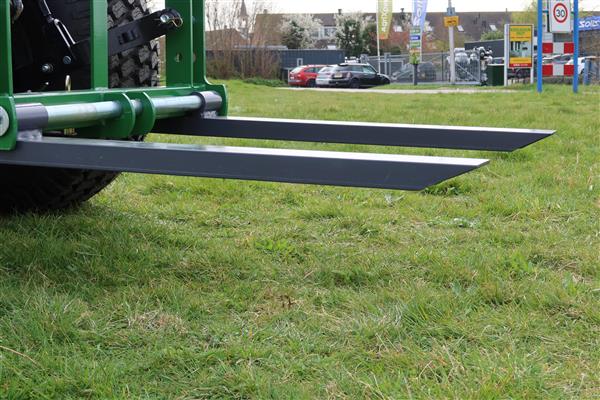 Grote foto kraffter palletvork 700 agrarisch mechanisatie
