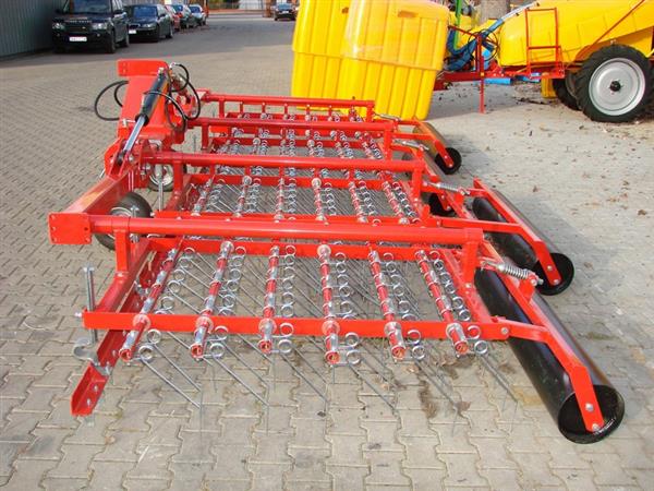 Grote foto kraffter wiedeg 7.2m met rollen agrarisch mechanisatie