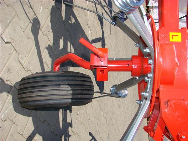 Grote foto kraffter schudder hooikeerder 5.2m 4 rotors agrarisch mechanisatie