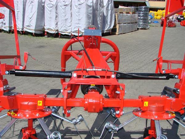 Grote foto kraffter schudder hooikeerder 5.2m 4 rotors agrarisch mechanisatie