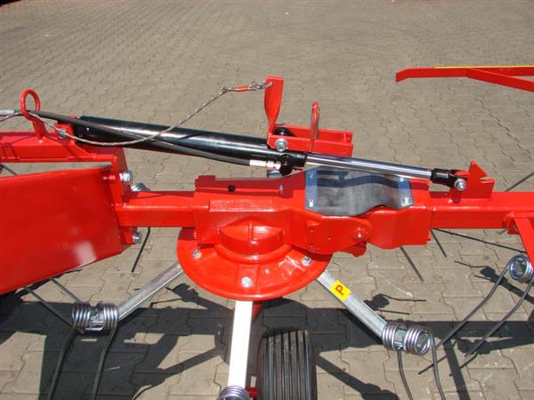 Grote foto kraffter schudder hooikeerder 5.2m 4 rotors agrarisch mechanisatie