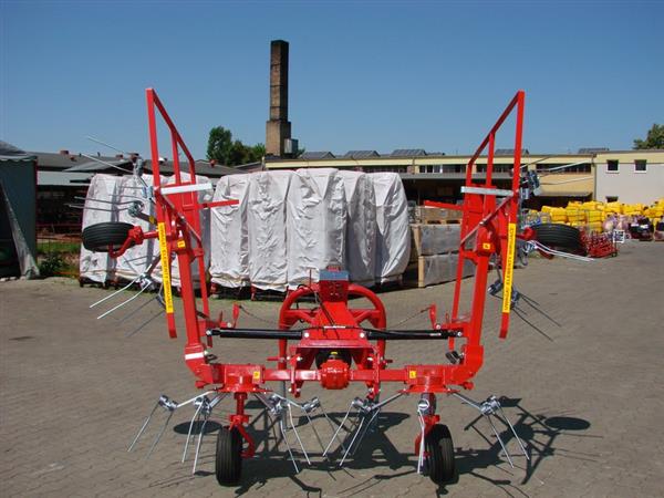 Grote foto kraffter schudder hooikeerder 5.2m 4 rotors agrarisch mechanisatie