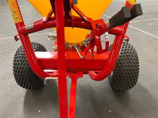 Grote foto kraffter zoutstrooier 200l getrokken agrarisch mechanisatie