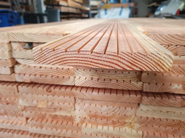 Grote foto 25x190mm antislip 400cm douglas doe het zelf en verbouw hout en planken