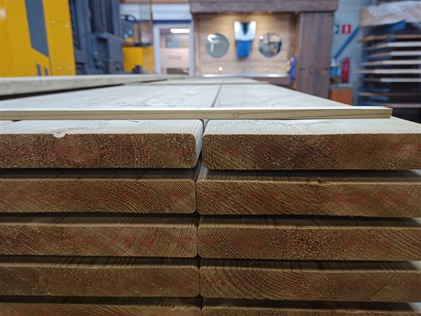 Grote foto 28x190mm ge mpregneerd vuren 540cm doe het zelf en verbouw hout en planken