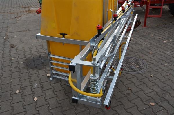 Grote foto kraffter 6 1000 gedragen veldspuit agrarisch mechanisatie