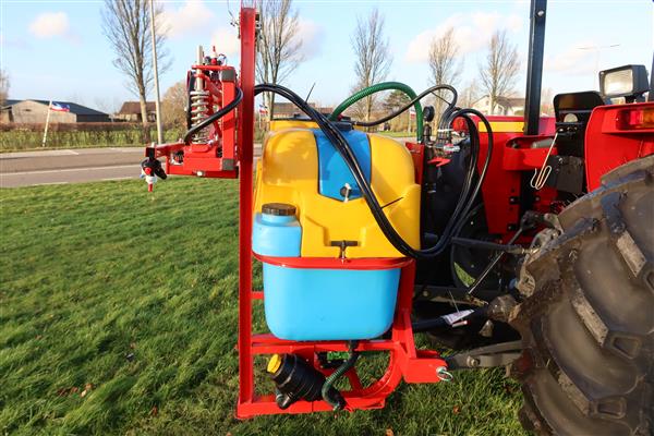 Grote foto kraffter veldspuit 6m boom en 400l tank agrarisch mechanisatie