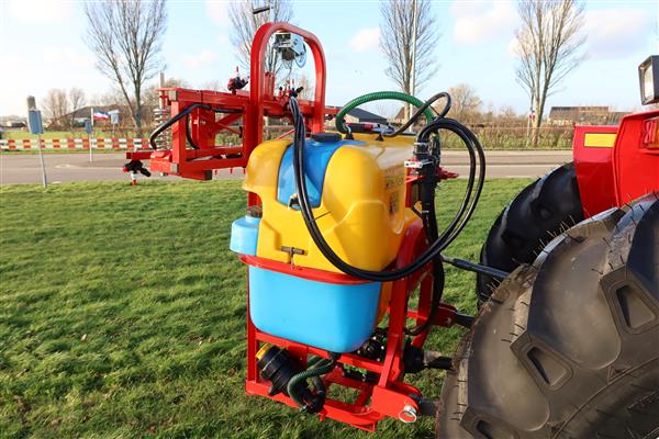 Grote foto kraffter veldspuit 6m boom en 400l tank agrarisch mechanisatie