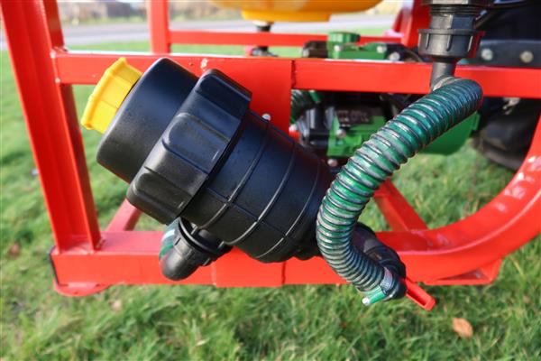 Grote foto kraffter veldspuit 6m boom en 400l tank agrarisch mechanisatie