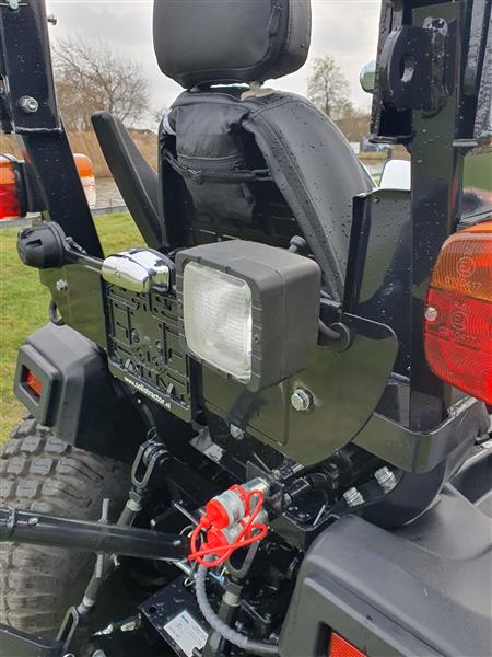 Grote foto solis 26 4wd hydrostaat black edition agrarisch tractoren