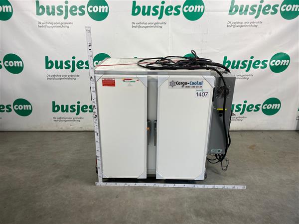 Grote foto gebruikte universele koeling 12v 230v nr 1407 auto onderdelen overige auto onderdelen