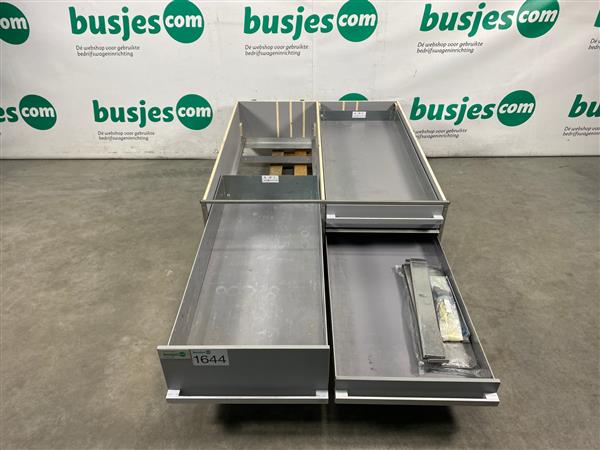 Grote foto beks gebruikte topdrawer vloerladen onderladen nr 1644 auto onderdelen overige auto onderdelen