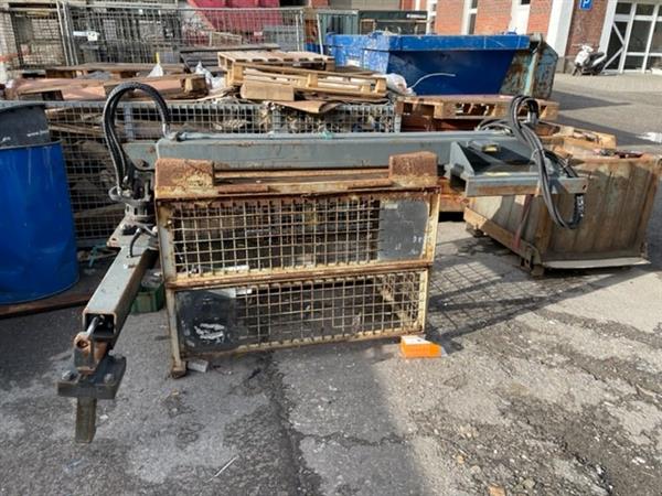 Grote foto stabau kraanarm rotator special agrarisch heftrucks