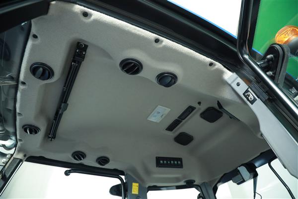 Grote foto solis 90 4wd smalspoor stage v agrarisch tractoren