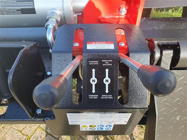 Grote foto kraffter 41t houtklover kohler 429cc horizontaal agrarisch mechanisatie