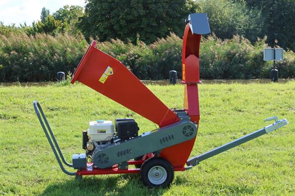 Grote foto kraffter takkenversnipperaar 15pk benzine motor agrarisch mechanisatie