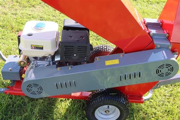 Grote foto kraffter takkenversnipperaar 15pk benzine motor agrarisch mechanisatie