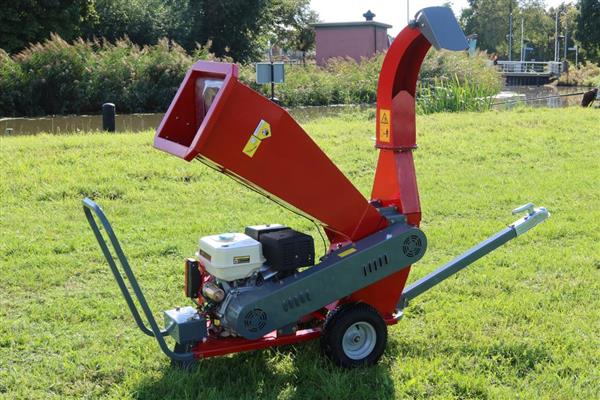 Grote foto kraffter takkenversnipperaar 15pk benzine motor agrarisch mechanisatie