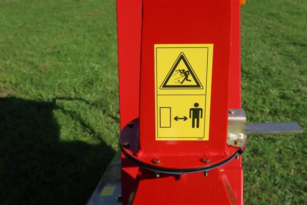Grote foto kraffter takkenversnipperaar 15pk benzine motor agrarisch mechanisatie