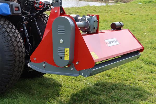 Grote foto kraffter klepelmaaier compact 175 hamer klepels agrarisch mechanisatie